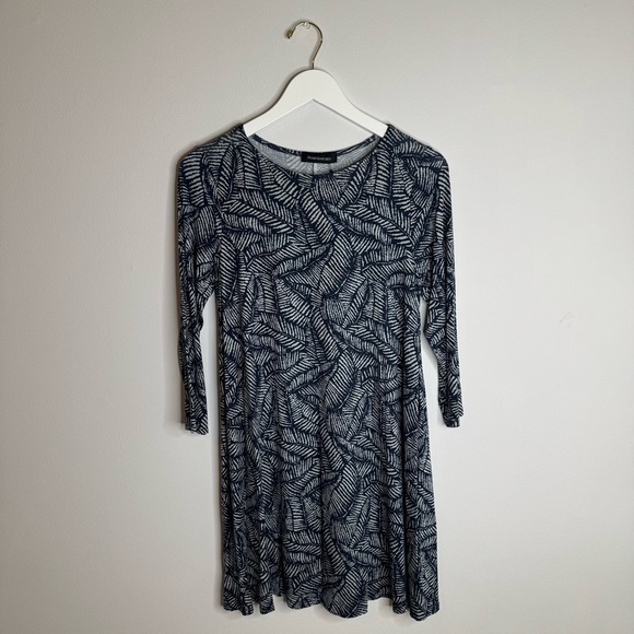 Hourglass Lilly Dresses & Skirts - Hourglass Lily | Navy and Light Blue Patterned Women's Dress | Size M/L